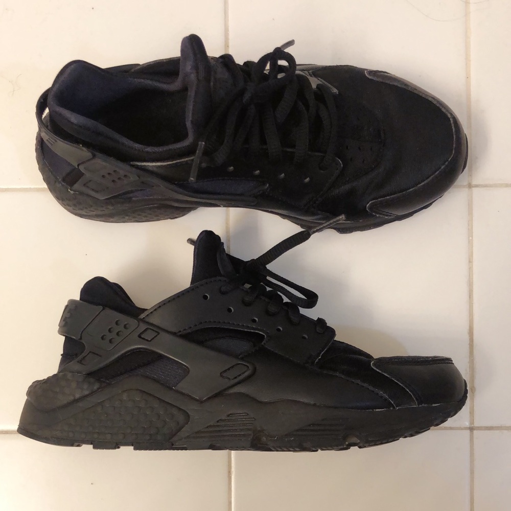 Nike Huarache shoes